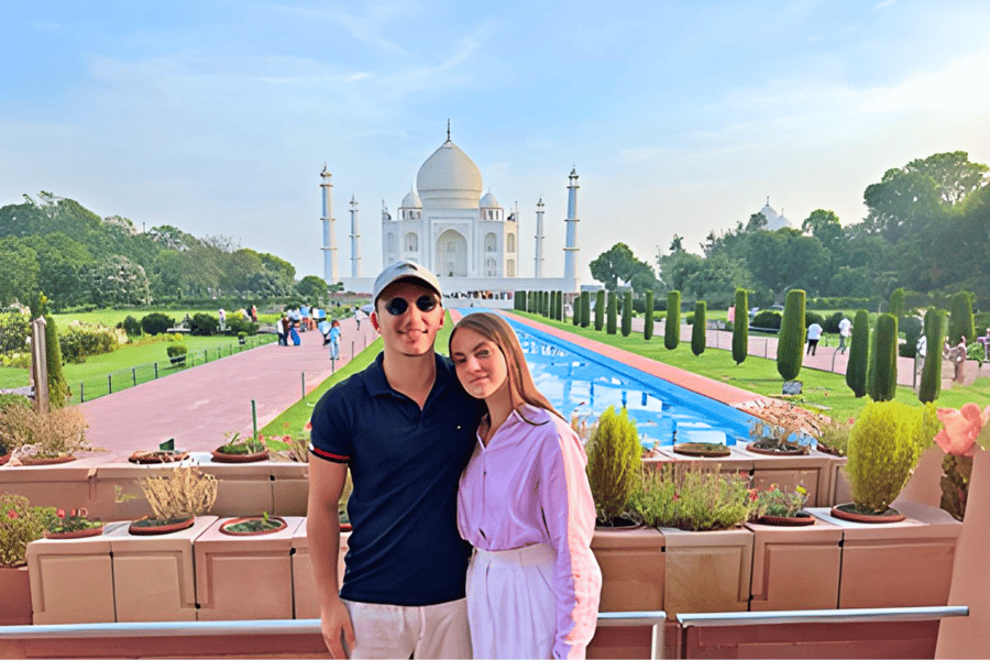 Von Delhi: Taj Mahal & Agra Tagestour mit dem Auto am selben Tag. Foto: GetYourGuide
