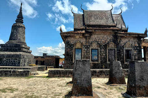 Bokor mountain, Pepper plantation and Man-made lake