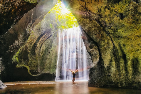 Ubud: tour de las epectaculares cascadasTour de cascadas con arrozal y columpio en la selva