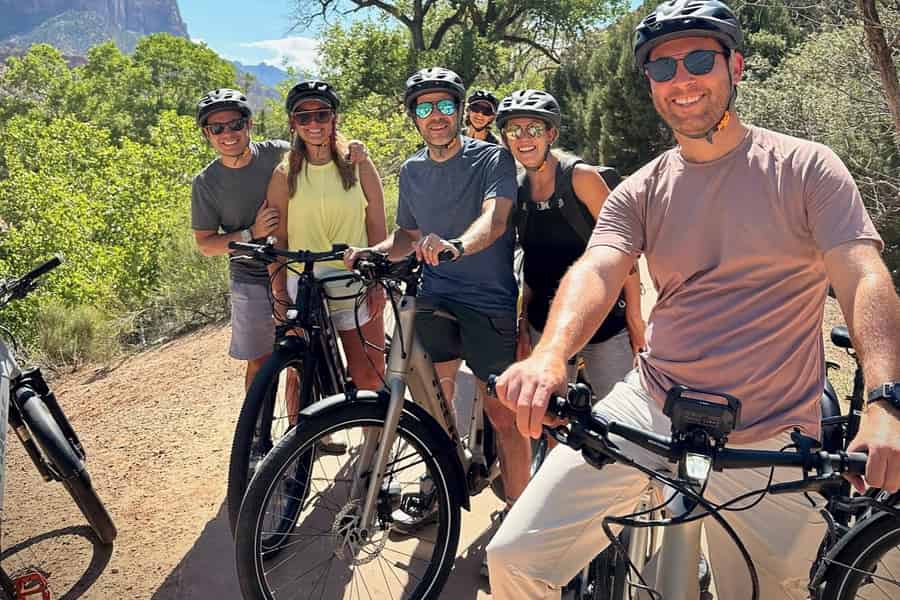 Ab Springdale: E-Bike-Tour durch den Zion-Nationalpark. Foto: GetYourGuide