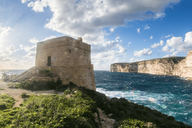Malta: 9 Bays Cruise with Traditional Ftira and Transport
