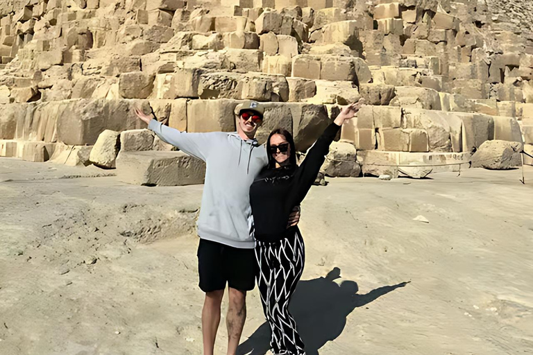 Hurghada to Cairo: Pyramids & Museum for First-Time Visitors Option 2 - The Grand Egyptian Museum (GEM) and Giza Pyramids