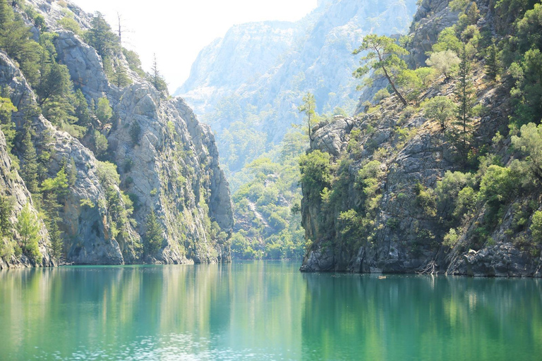 Alanya: Green Canyon Boat Tour with Lunch & Hotel Transfer