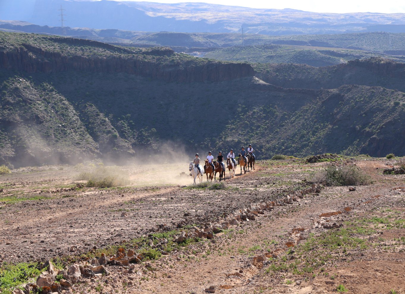Gran Canaria: Ridning på vulkanske stier og muligheder for transport