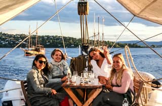 Oslo: crociera di 2 ore sui fiordi in barca a vela tradizionale in legno
