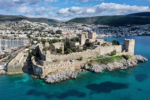 Bodrum to Marmaris: 3-Night Premium Gulet Cruise with A/C