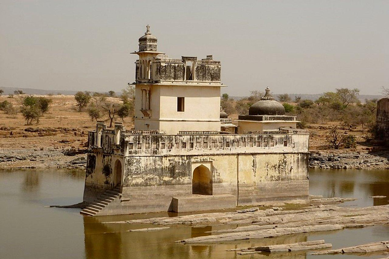 Transfer z Udaipur do Pushkar przez fort Chittorgarh