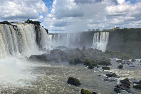 Iguazu watervallen: Verken beide kanten in één dag BRASIL-ARGENTINAEen dag special in IguassuFalls (Hele dag)