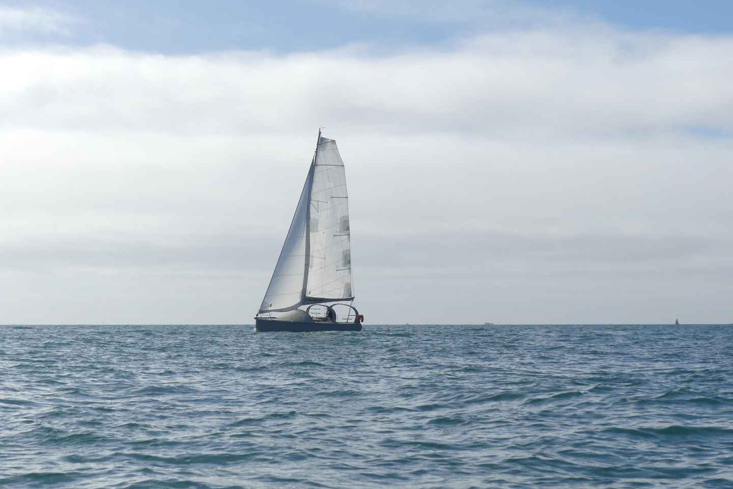 Kvöldsigling með forréttum við mynni Morbihanflóa