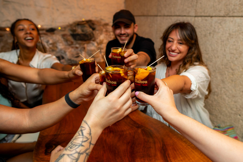 Barcelona: Gothic and El Born Food Tour with Tapas and Wine VIP Private Tapas Tour