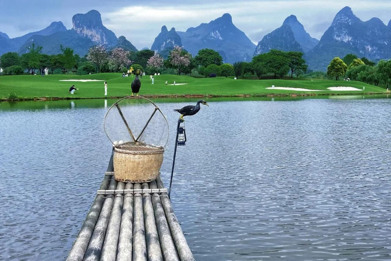 Guilin: Guihai Qinglan and Gudong Waterfall Private Day Trip Guilin: Guihai Qinglan and Gudong Waterfall with Tour Guide