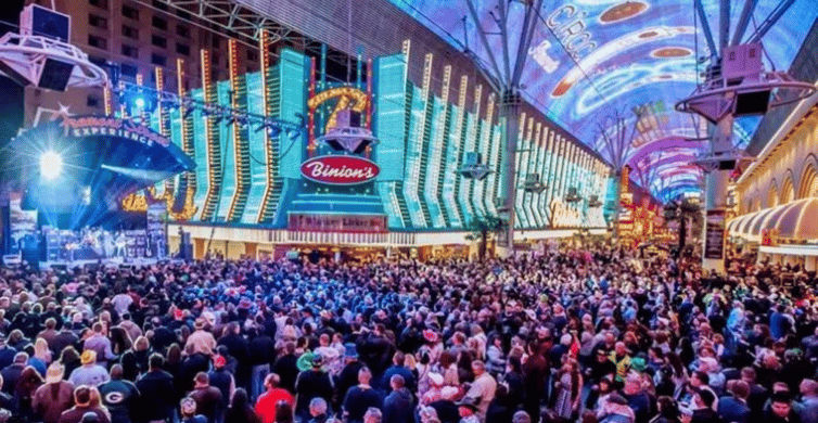 Las Vegas: Night City Tour with Hotel Pickup photo 9