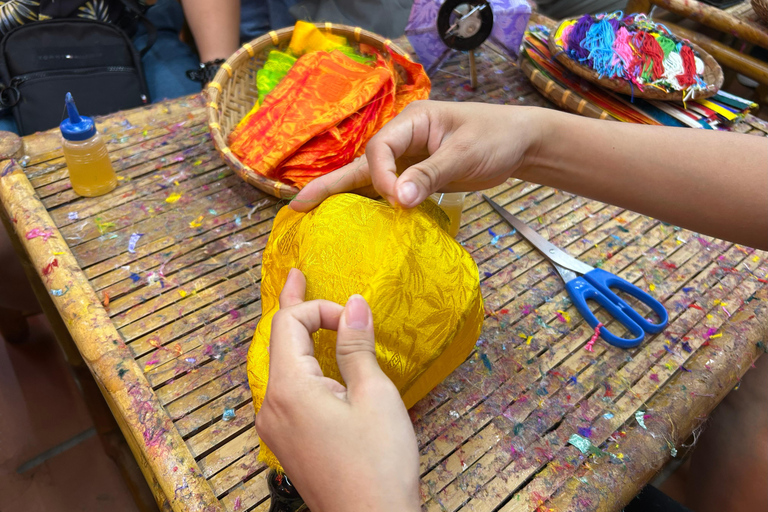 岘港/会安：灯笼制作课、小镇漫步和按摩会安集合点：灯笼制作课程 + 小镇漫步 + 按摩