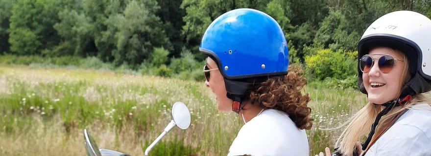 Florence : visite en Vespa en tant que passager + dégustation de vin