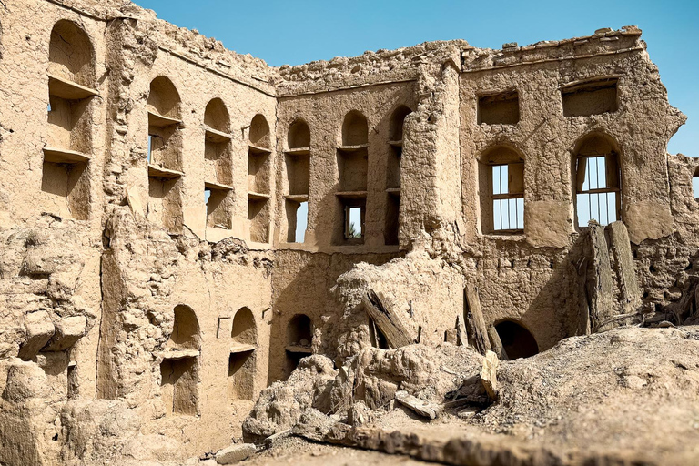 From Muscat: Nizwa & Jebel Akhdar Wonders Adventure Day Trip Nizwa, Birkat Al Mouz & Jebel Akhdar Sunset Experience