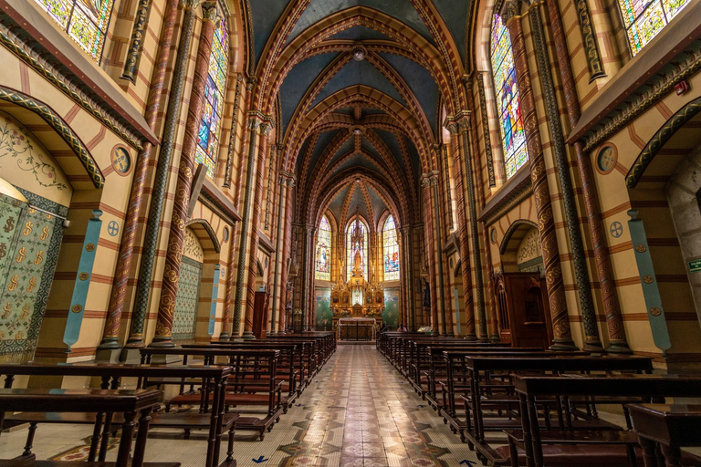 Quito Basilica del Voto Nacional Private Tour with Entry