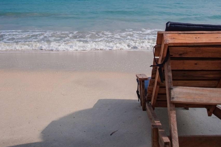 Punta Arena : Passez la journée sur l'île avec l'apéritif et la plage