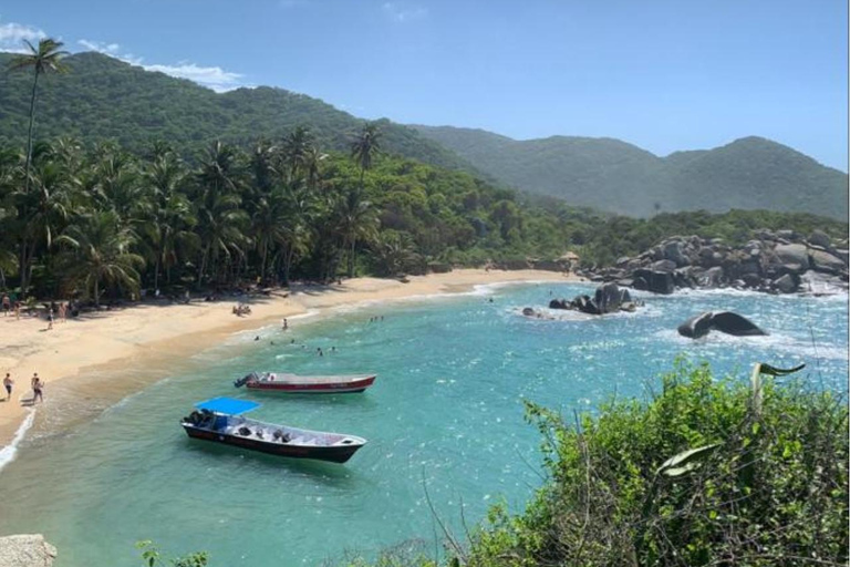 Transfer łodzią do parku Tayrona w Cabo San Juan