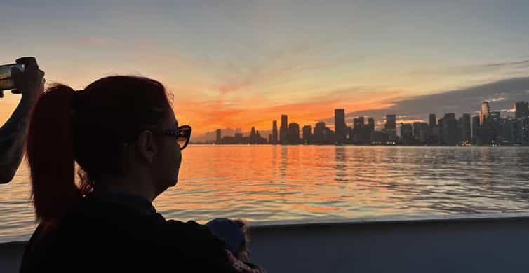 Miami Skyline Cruise of Millionaire Homes photo 3