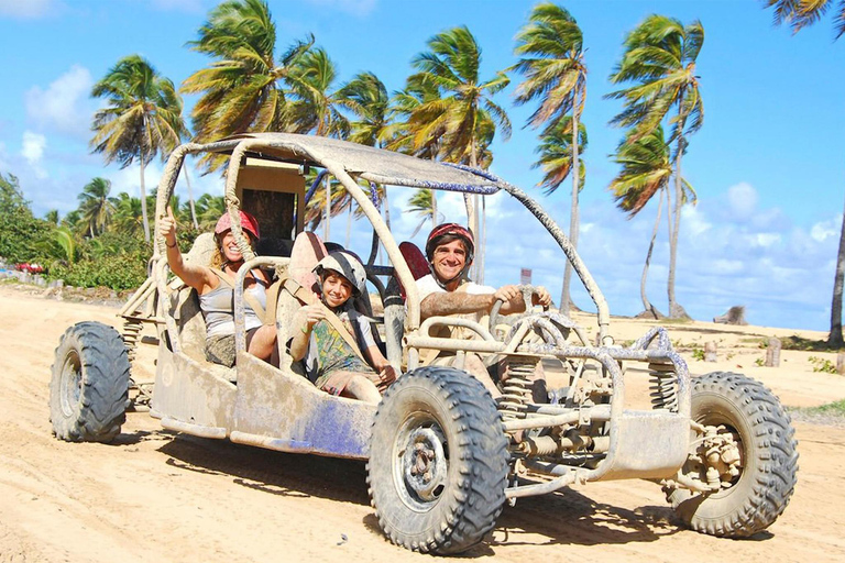 Punta Cana: Boogie Boarding and Parasailing Adventure