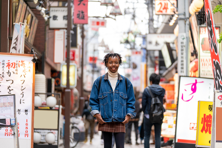 Tokyo: Shinjuku Private Photoshoot with optional video reel Standard: 20 photos | 30 mins