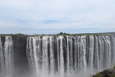 Victoria Falls Half-Day Guided Tour: Zambia & Zimbabwe