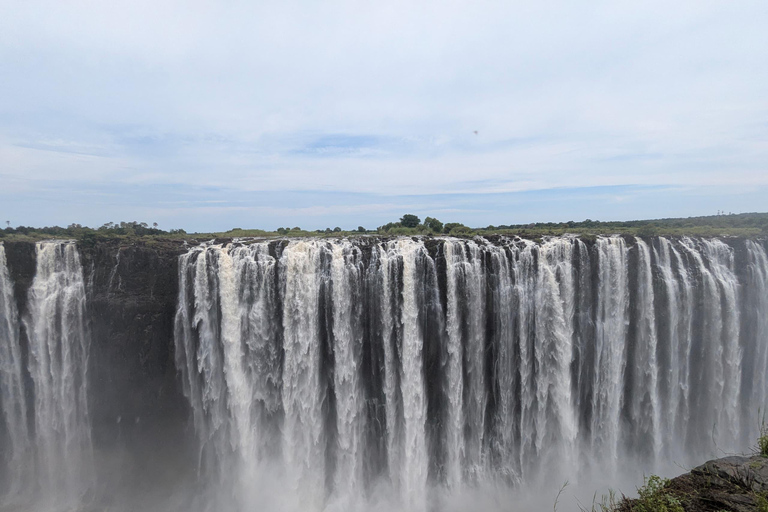 Victoria Falls Half-Day Guided Tour: Zambia & Zimbabwe