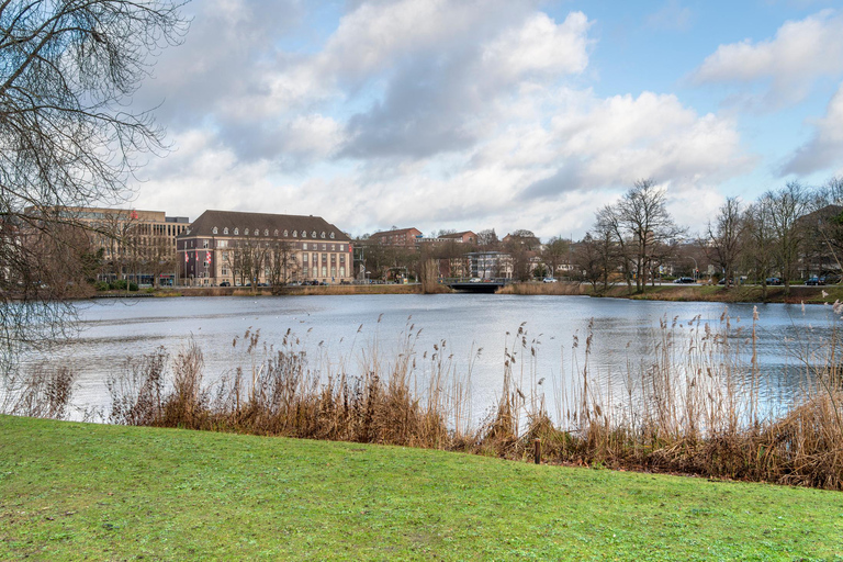 Kiel: 2-hour Best Intro Walking Tour with a Local 2 Hours - Private Tour