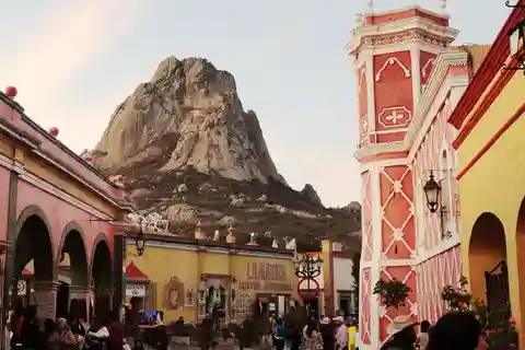 Excursão exclusiva às vinhas de Peña de Bernal e Freixenet a partir de CDMX