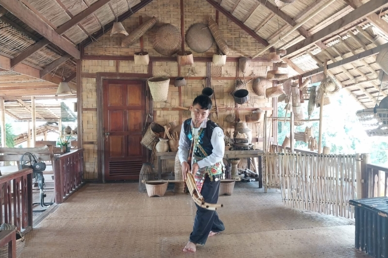 Luang Prabang: warsztaty tkania bambusa i lekcje gotowaniaPoranne zajęcia