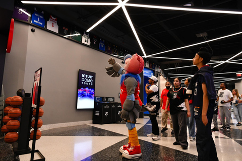 Los Angeles: Intuit Dome Tour LA Clippers Behind the Scenes