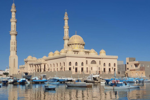 Hurghada: City Tour & Bazaar with Optional Sand Museum Visit Group Sightseeing and Shopping Tour