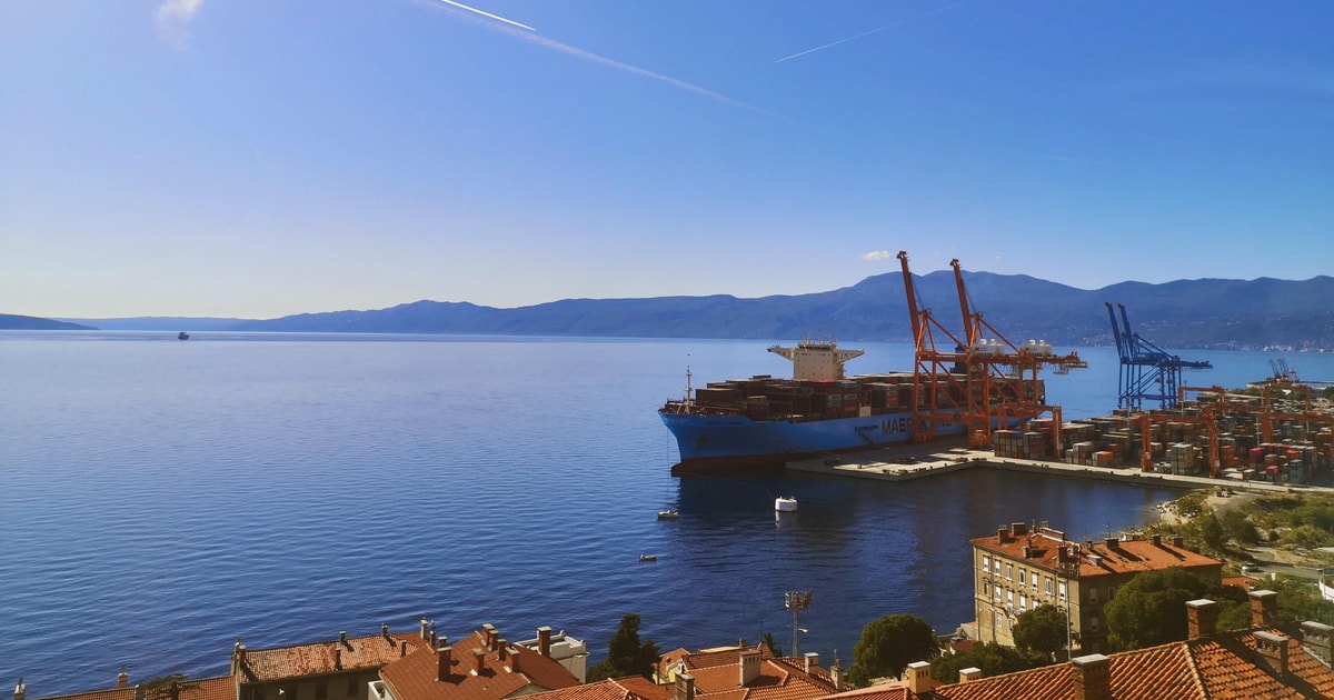Conheça a história de Rijeka com um morador local | GetYourGuide