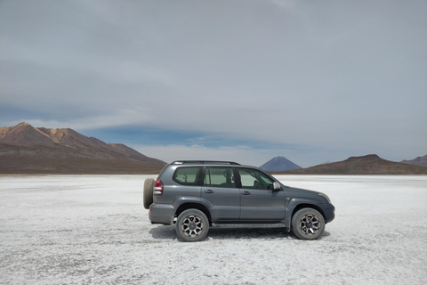 Salinas Lagoon in 4x4 Adventure & Andean Hiking