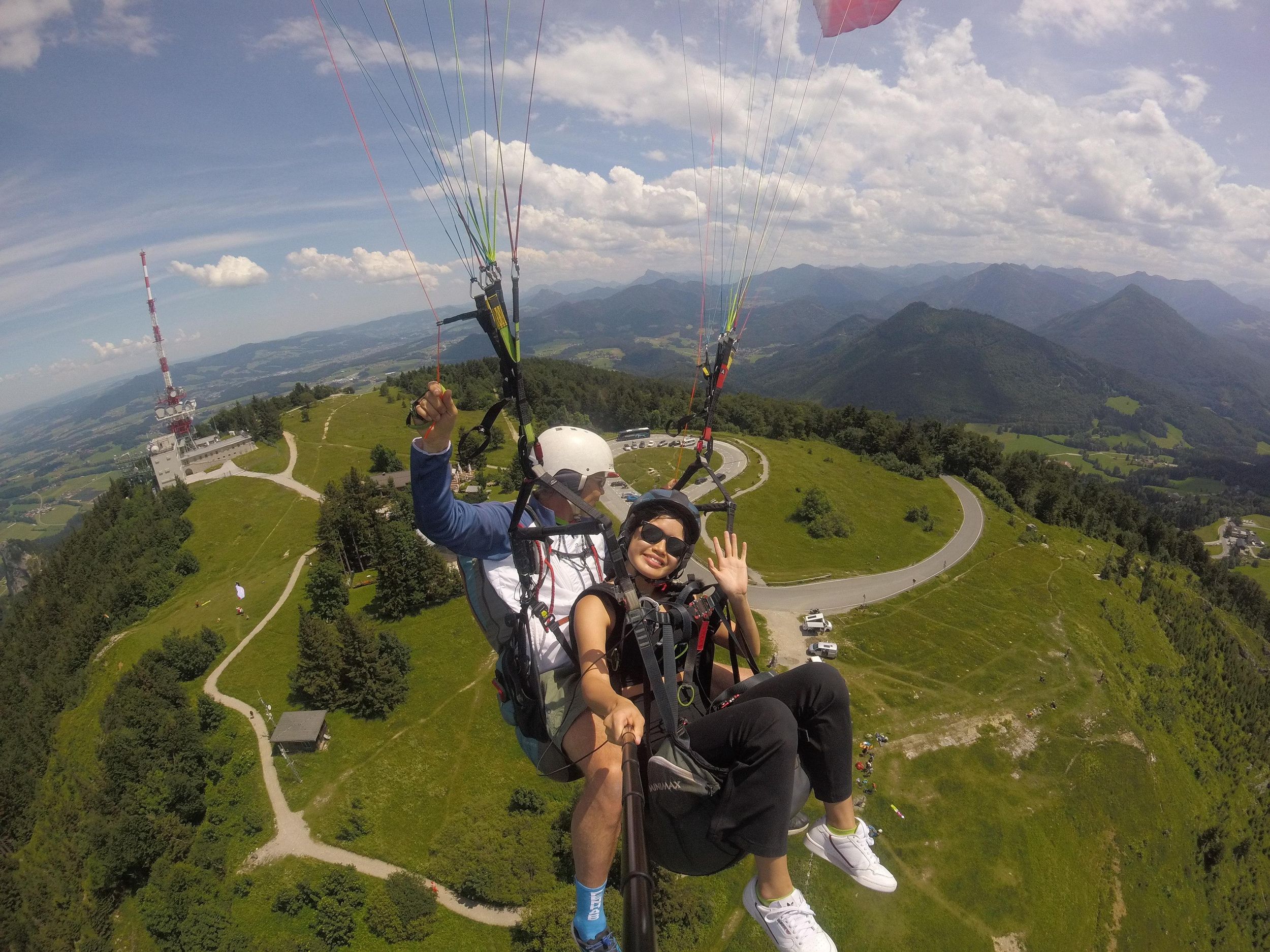 Salzburg wie ein Adler: Tandem-Gleitschirmfliegen vom Gaisberg
