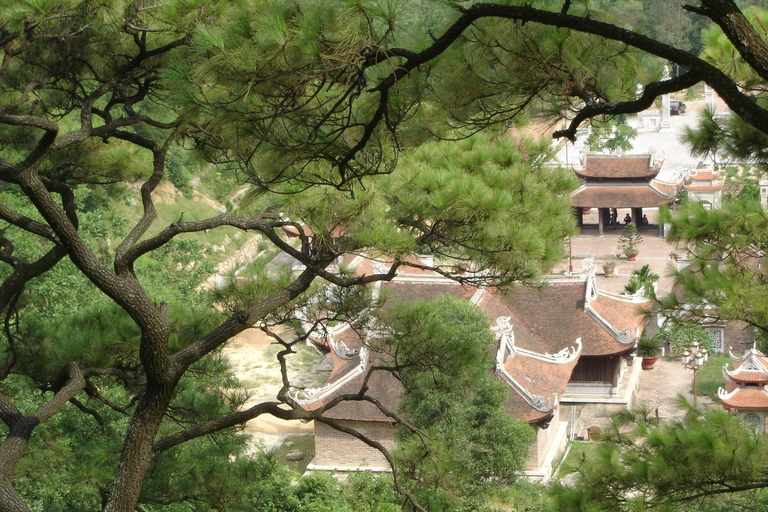 Hanoi: Kiep Bac Temple or Hoa Lu, Trang An UNESCO & Mua Cave Hanoi: Ninh Binh, Hoa Lu, Trang An, Mua Cave, Buffet & Cycle