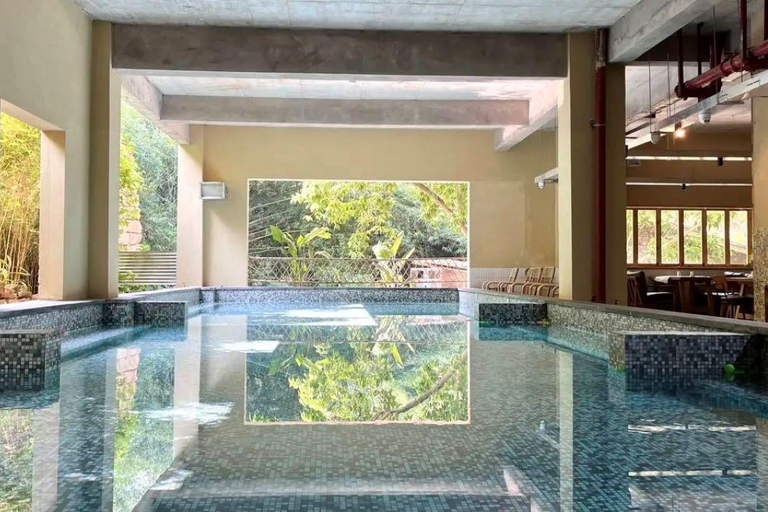 Chongqing: Jingangbei Hot Spring Entry Ticket