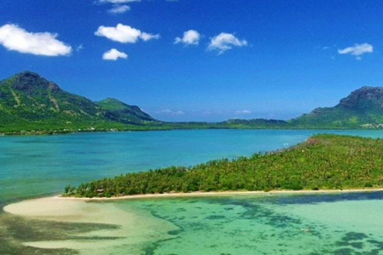Mauritius: 2-Day North Discovery & Benitier Island Tour