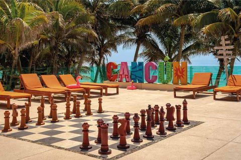 Prywatny transfer z Flamingo Cancun Resort do CUN