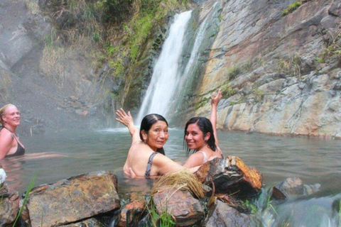 Cajamarca: Yumagual Waterfall & Local Pottery Tour Cajamarca: Yumagual & Pottery Tour – Spanish Guide