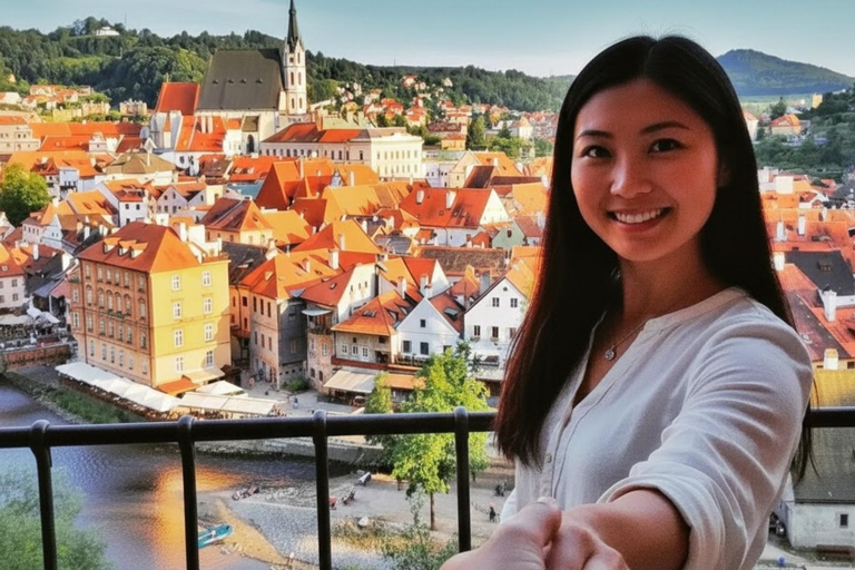 From Prague to the Port: River Cruise Sightseeing Transfer