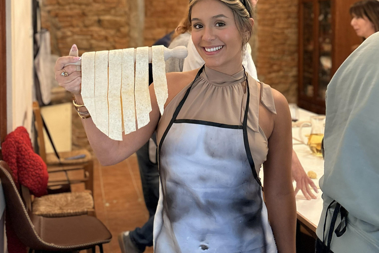 Florence: Ravioli & Pasta Cooking Class & Wine + Gift Apron Private Cooking Class