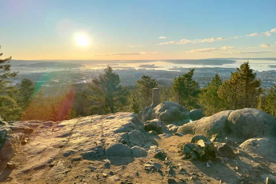 Oslo: Fjordblick, Waldwanderung & Waffel-Erlebnis am Lagerfeuer. Foto: GetYourGuide Oslo: Fjordblick, Waldwanderung & Waffel-Erlebnis am Lagerfeuer. Foto: GetYourGuide