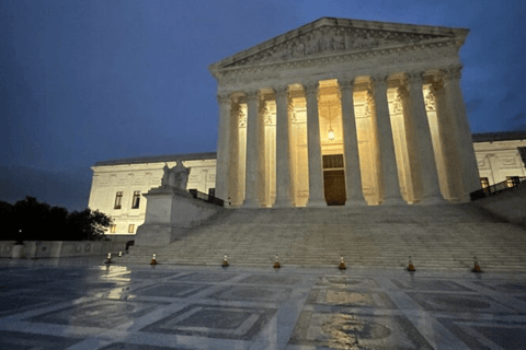 Washington DC: Tour notturno Hop-on Hop-off con navettaTour regolare