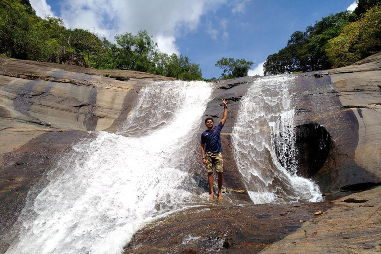 Kandy: Knuckles Mountain Range 2-Day Trekking Tour