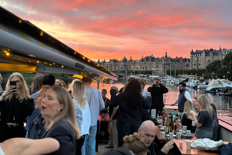 Gothenburg: 2-hour Live Music Raft Tour (BYO)