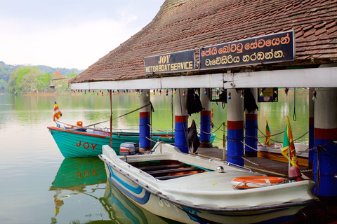Kandy: Day Tour Explore 10 Top Attractions Tickets Included
