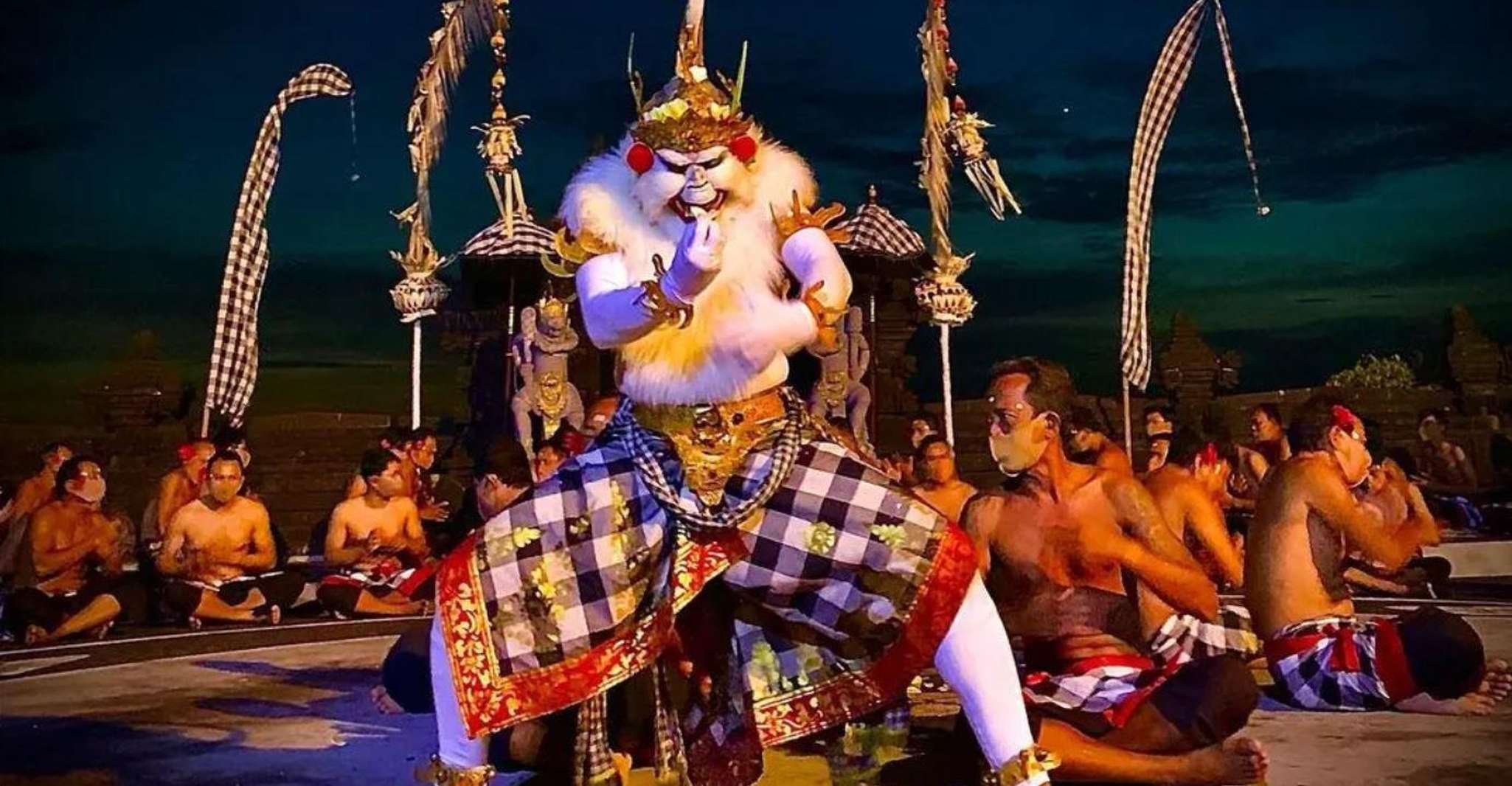 Bali, Melasti Beach Sunset & Kecak Dance Show Tour - Hizvo