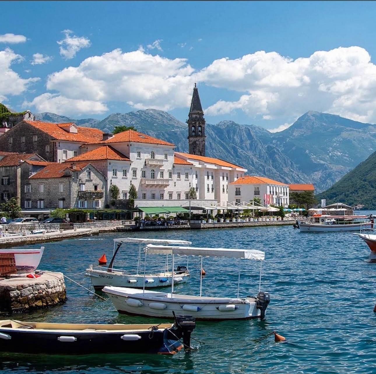 Ab Tirana/Shkodër: Malerisches Montenegro, Sveti Stefan & Budva