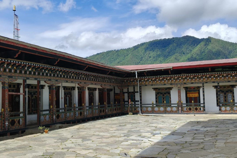 7-Days in Bhutan with River Rafting, Farm Lunch & Stone Bath